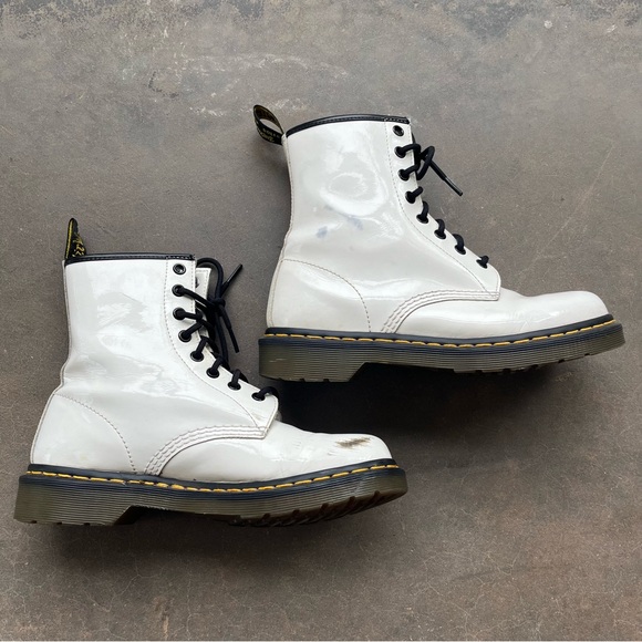 Dr. Martens AirWair 1460 White Patent Leather Lace Up  Combat Boots Women’s 8 - Picture 12 of 14